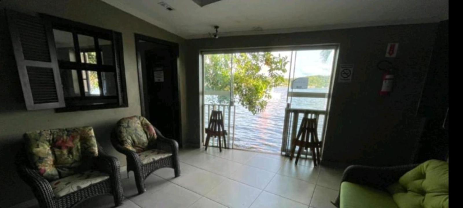 Lakehouse 24Hs Hostel Lagoa Conceicao フロリアノポリス エクステリア 写真