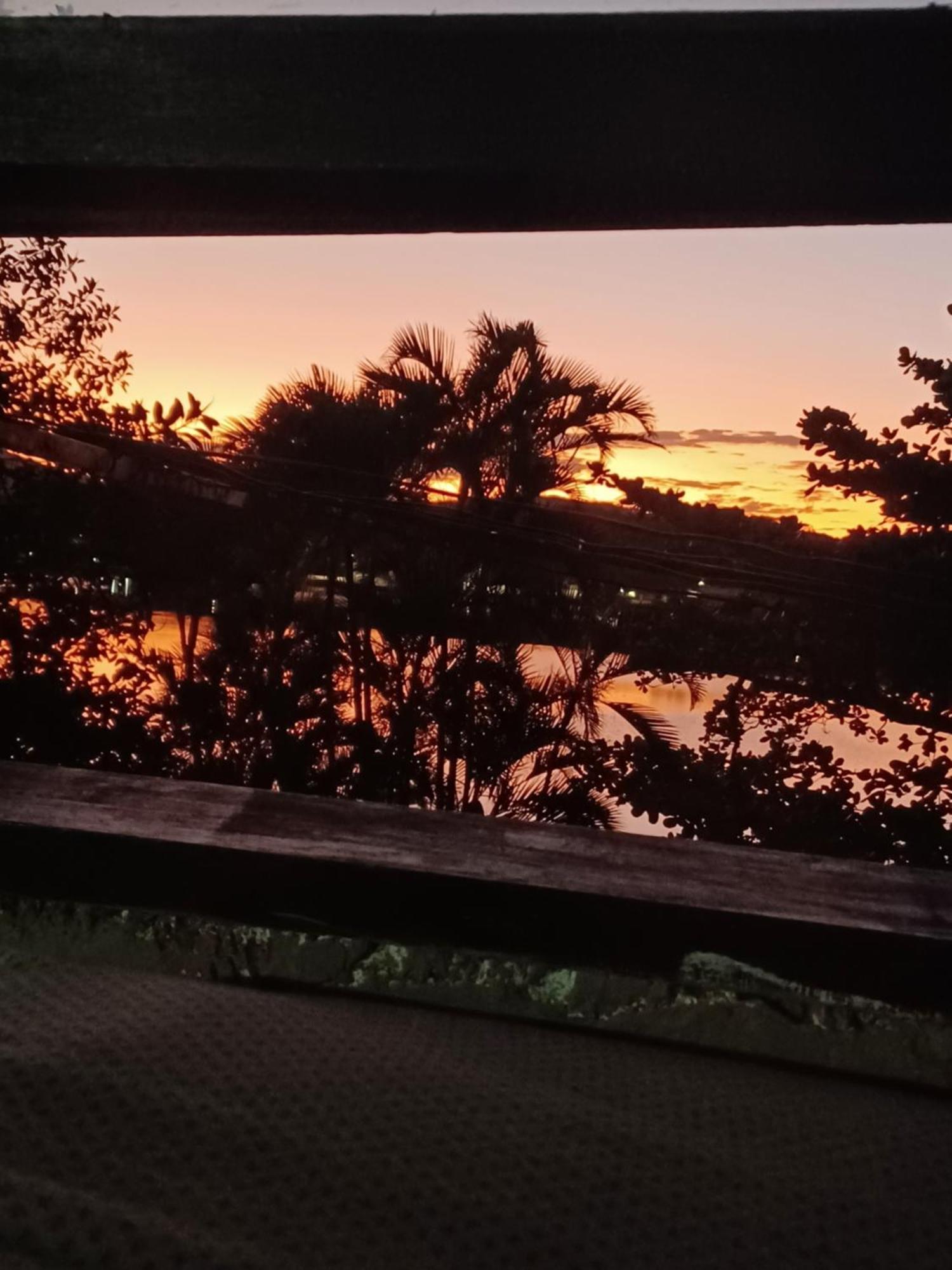 Lakehouse 24Hs Hostel Lagoa Conceicao フロリアノポリス エクステリア 写真